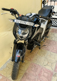 TVS Apache RTR 160 4V BS6