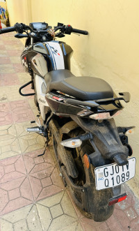 TVS Apache RTR 160 4V BS6