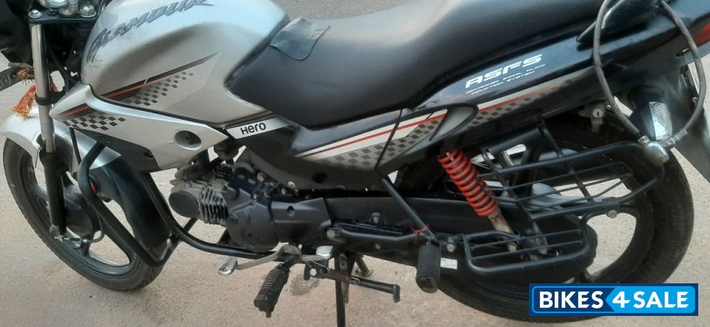 Grey Black Hero Glamour