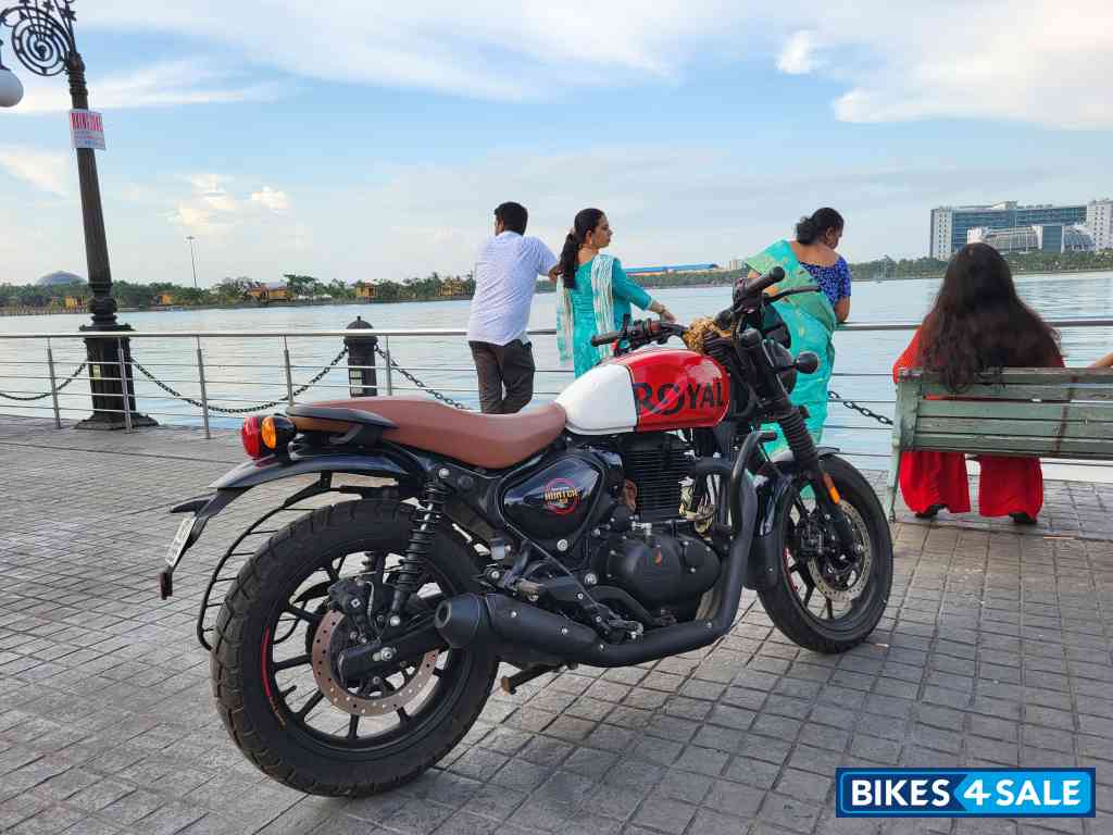 Royal Enfield Hunter 350 Metro