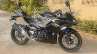 Metalic Black Kawasaki Ninja 500