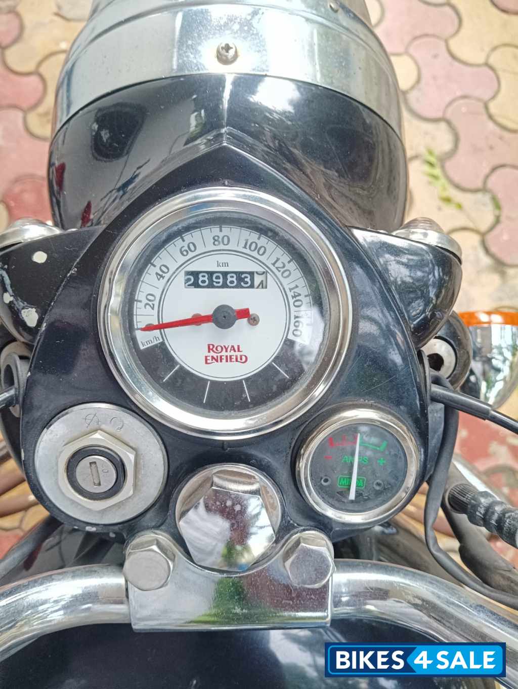 Black Royal Enfield Classic 350