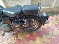 Black Royal Enfield Classic 350