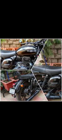 Jawa 42 Dual Channel ABS AllStar Black 2022 Model