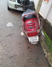 Derby Red Mahindra Duro DZ