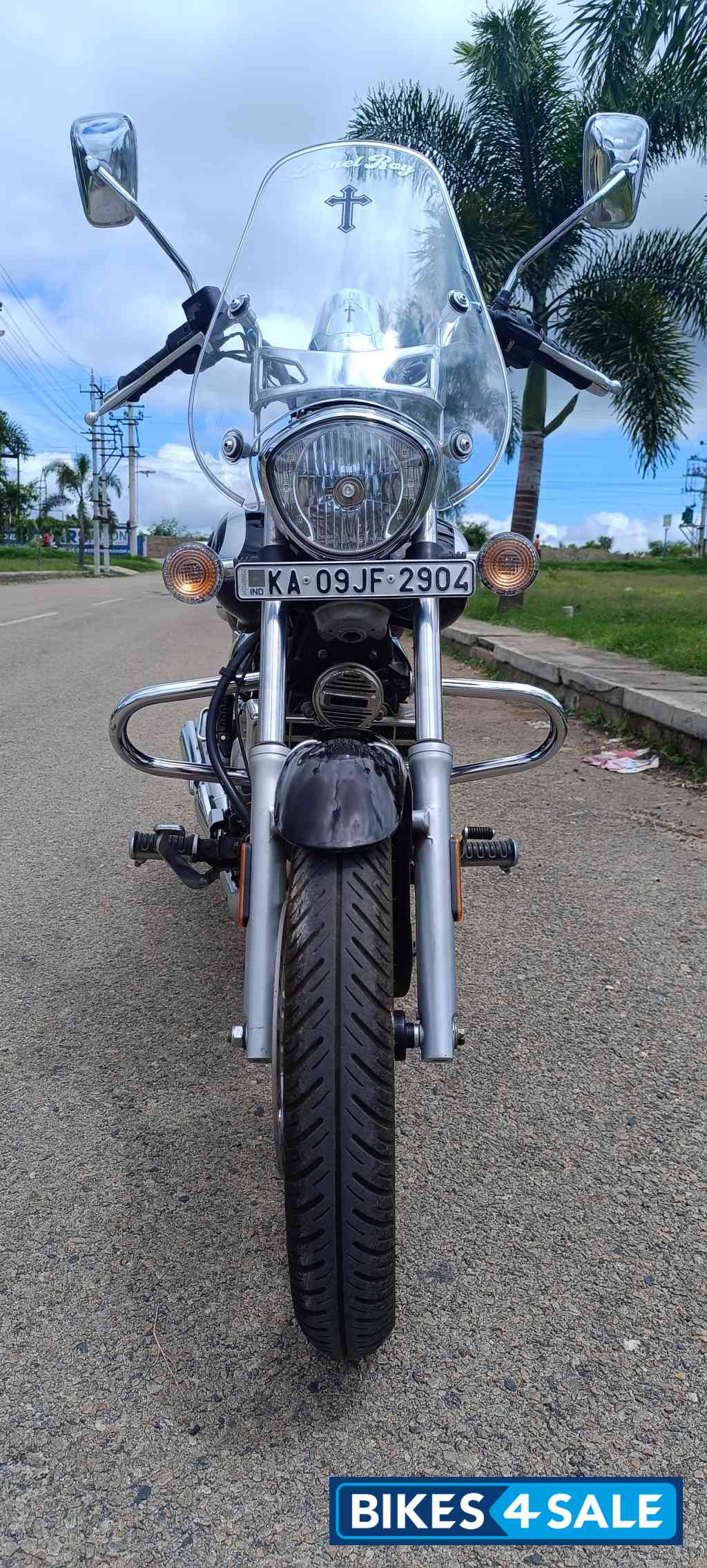 Bajaj Avenger Cruise 220