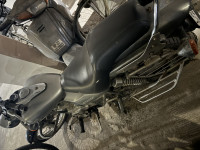 Bajaj Avenger 200 DTS-i