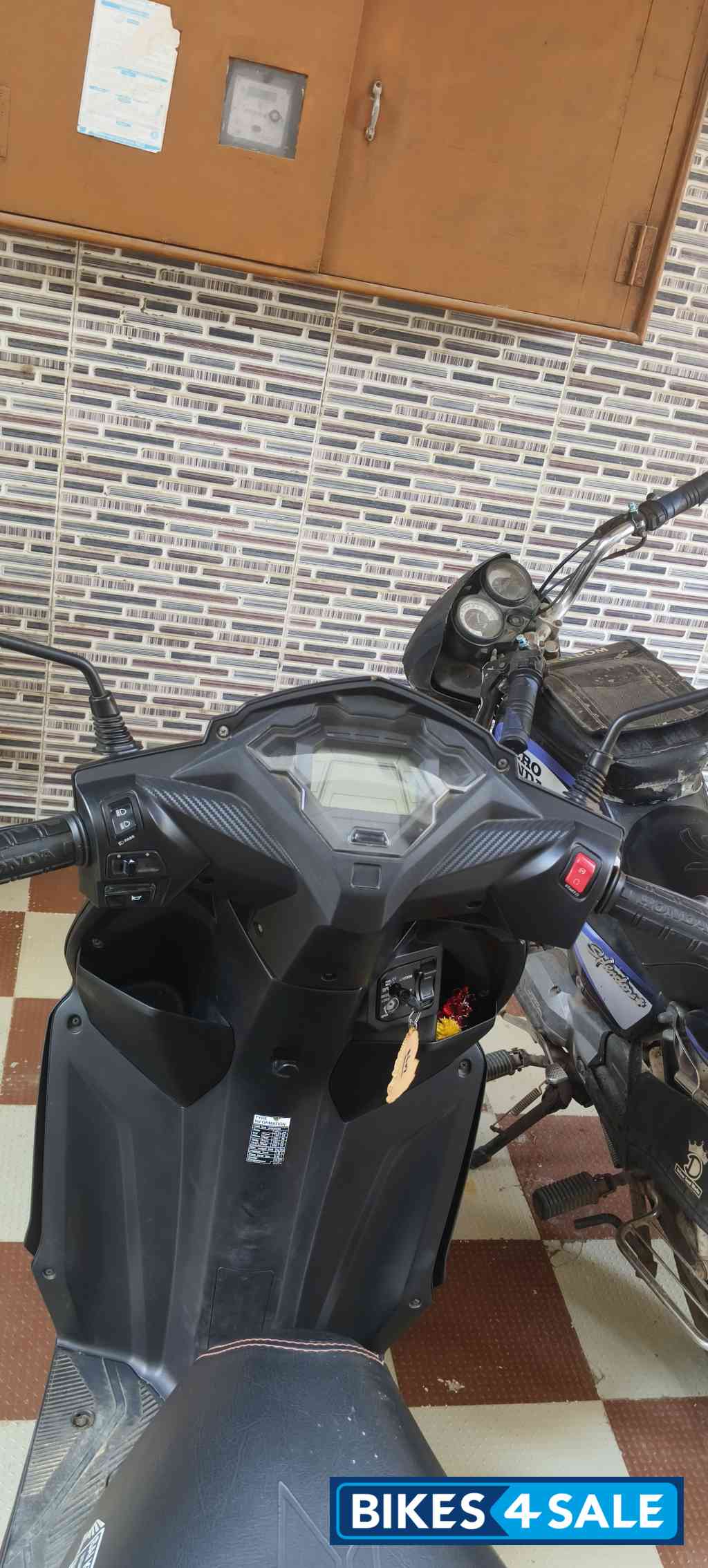 Honda Dio Deluxe