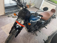 Royal Enfield Hunter 350 Metro