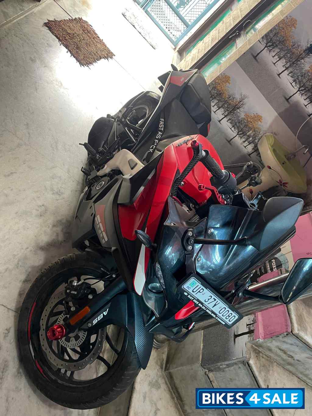 Red Bajaj Pulsar RS 200 BS6