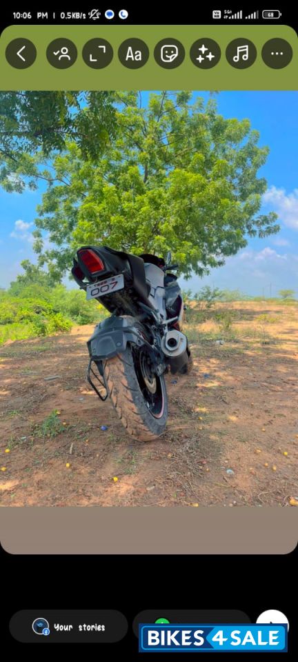 Black Yamaha YZF R15 V3 Black Yamaha YZF R15 V3