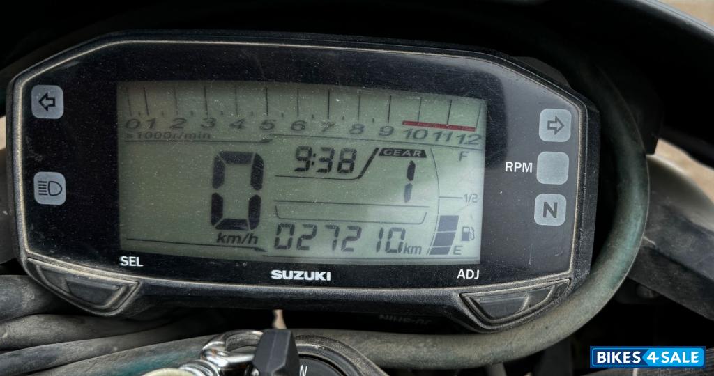 Blue Suzuki Gixxer 150