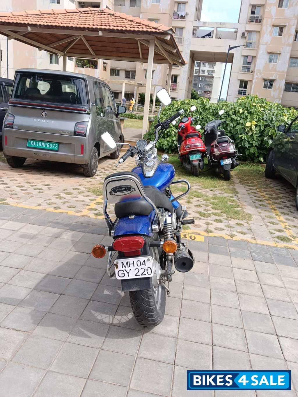 Bajaj Avenger Cruise 220