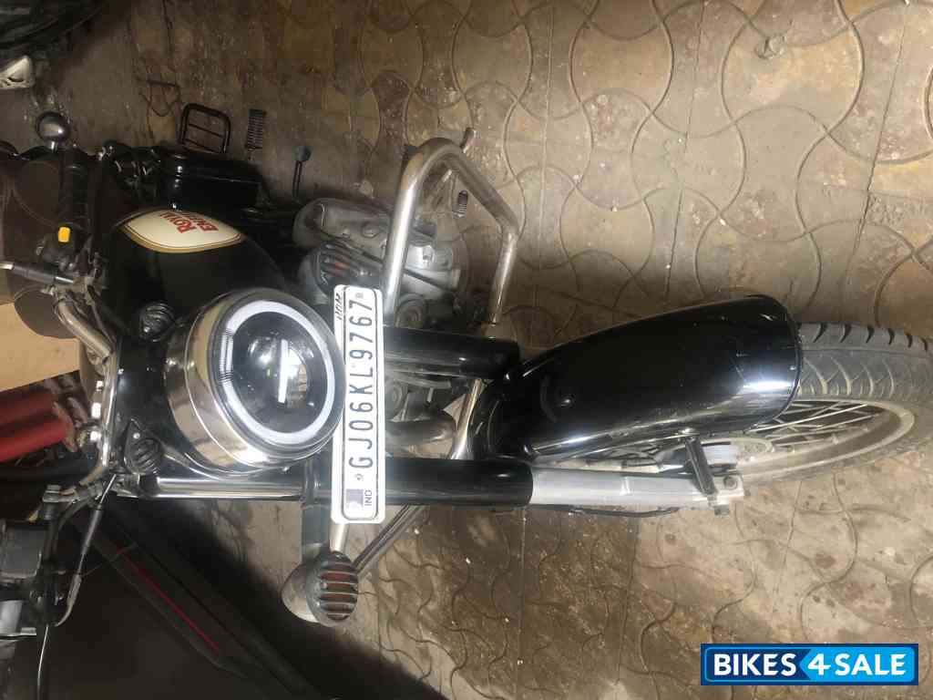 Royal Enfield Classic 350 Royal Enfield Classic 350