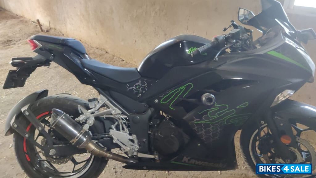 Kawasaki Ninja 300R