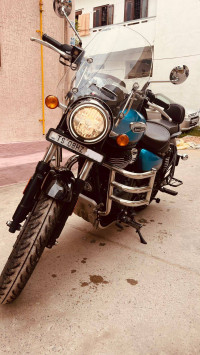 Royal Enfield Meteor 350 Supernova