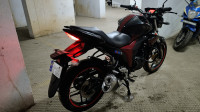 Black + Red Suzuki Gixxer ABS