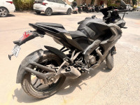 Bajaj Pulsar RS 200