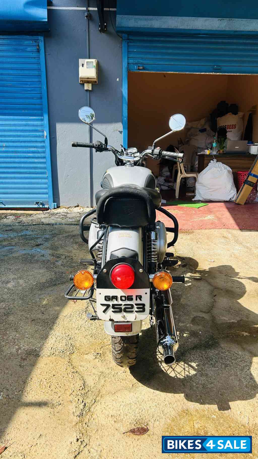 Silver Royal Enfield Classic 350