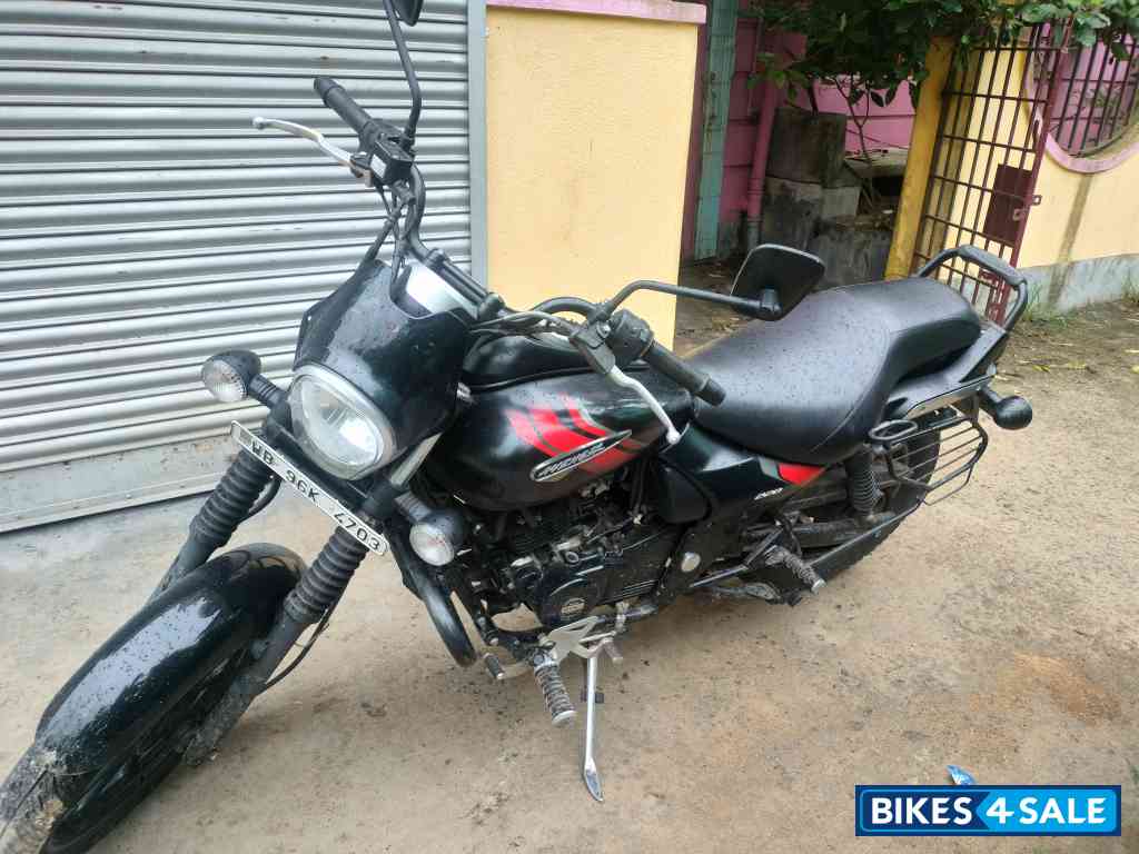 Bajaj Avenger Street 220
