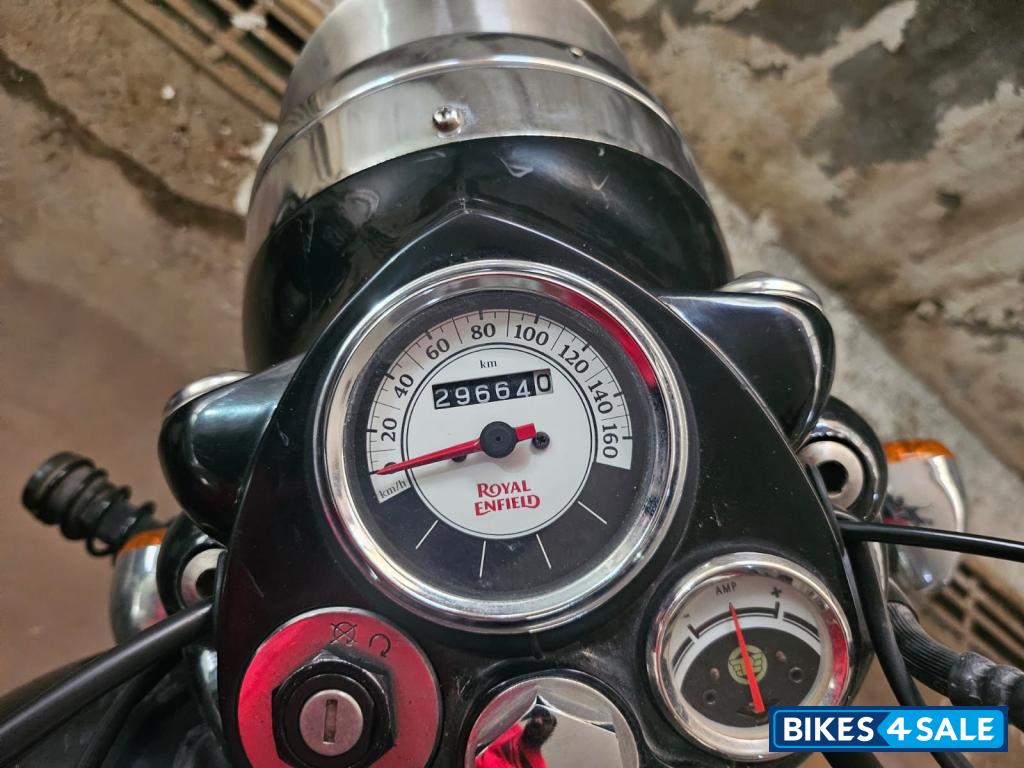 Royal Enfield Bullet 350