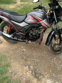 Grey Honda CB Shine SP