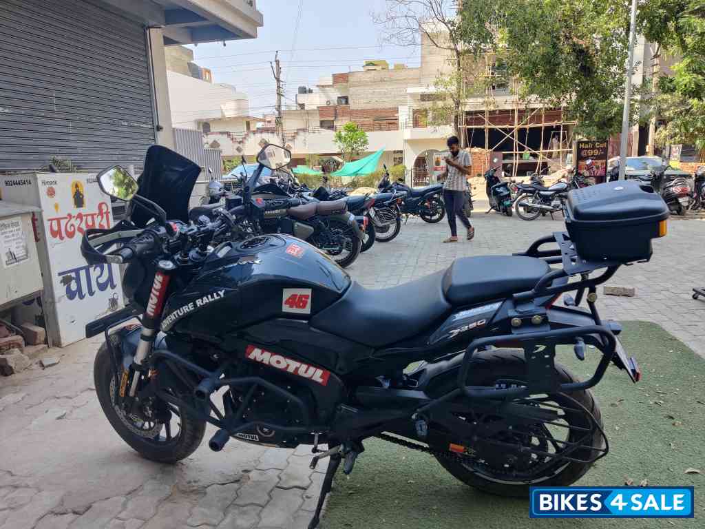 Bajaj Dominar 250
