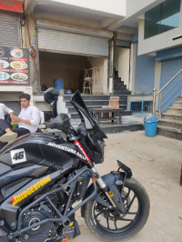Bajaj Dominar 250