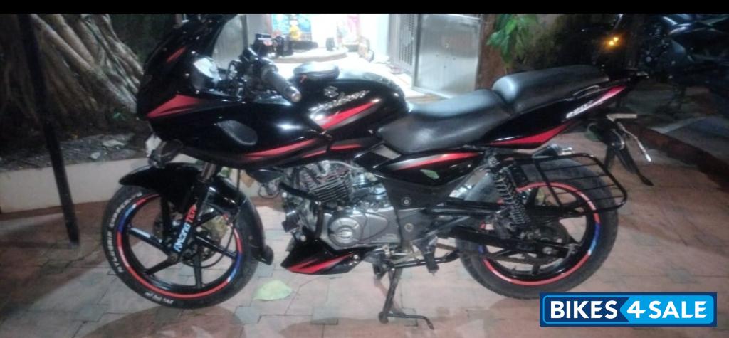 Bajaj Pulsar 220 DTSi