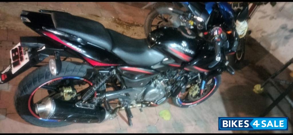 Bajaj Pulsar 220 DTSi