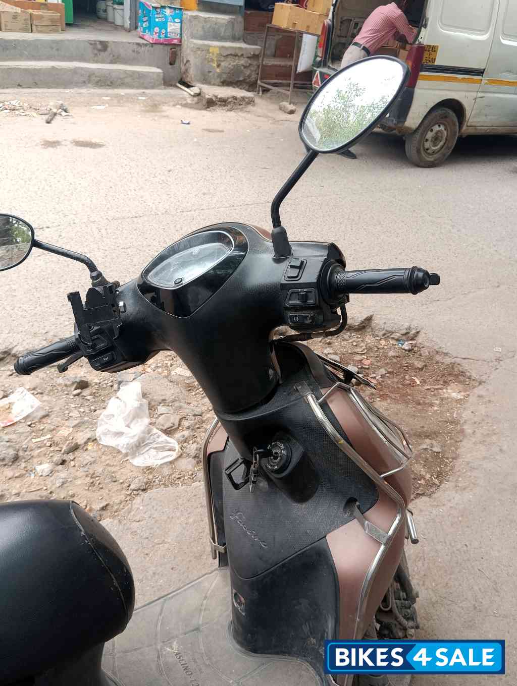 Copper Yamaha Fascino 125 Fi Hybrid