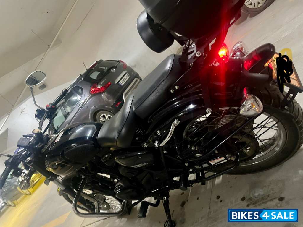 Black Benelli Imperiale 400