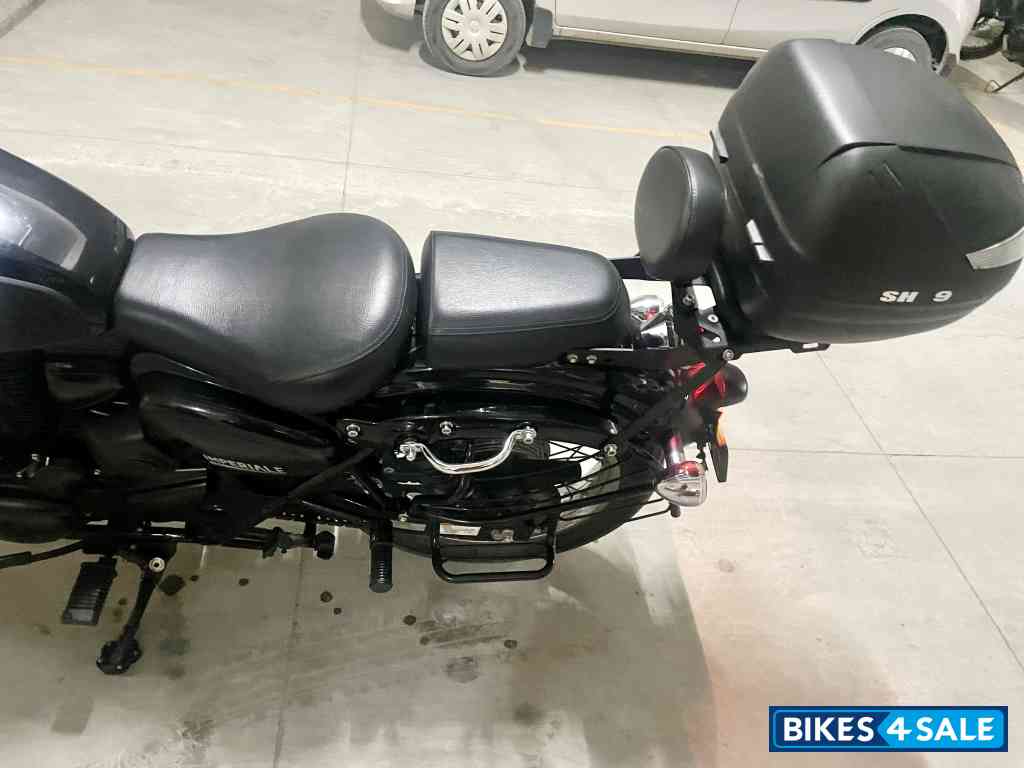 Black Benelli Imperiale 400