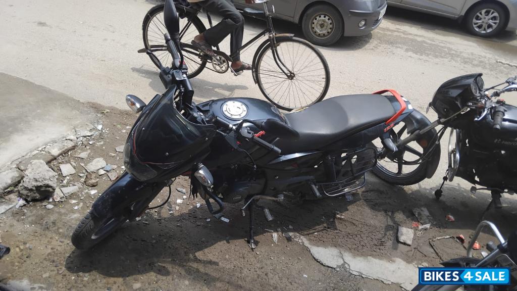 Bajaj Pulsar 125