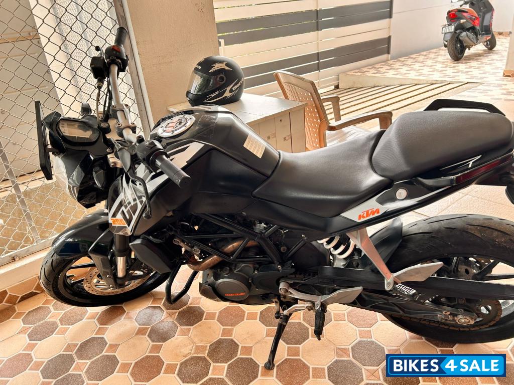 KTM Duke 200 ABS