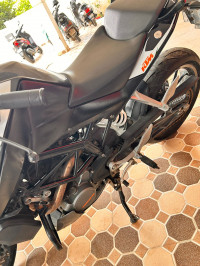 KTM Duke 200 ABS