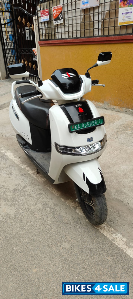 White TVS iQube Electric