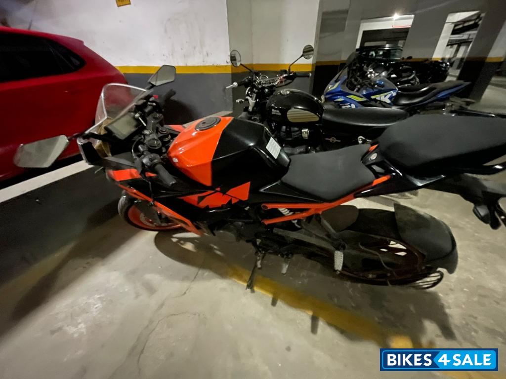 KTM RC 200 2022