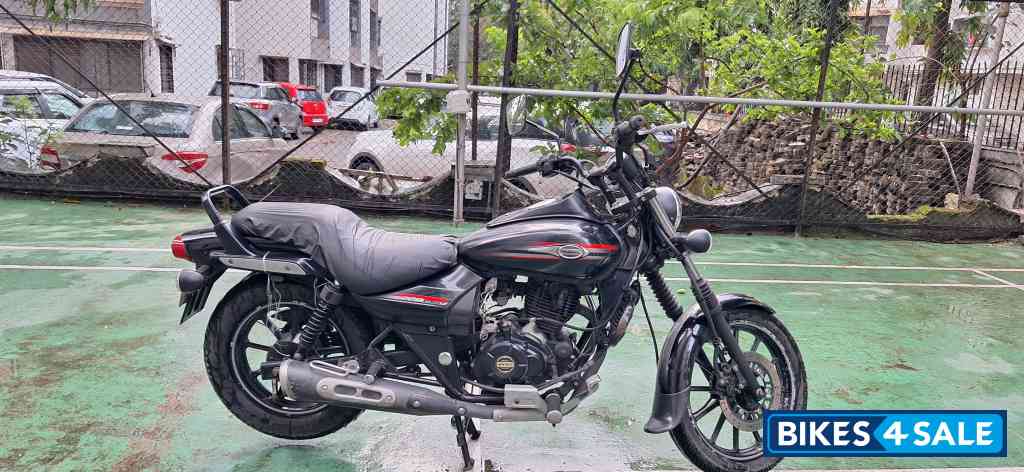 Bajaj Avenger Street 220