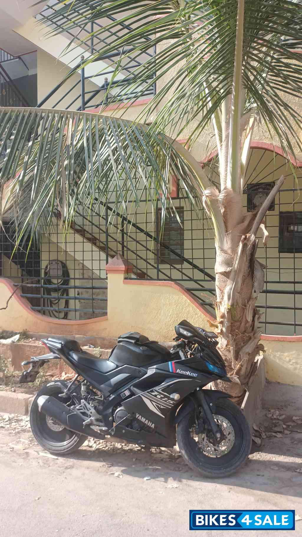 Black Yamaha YZF R15 V3 BS6