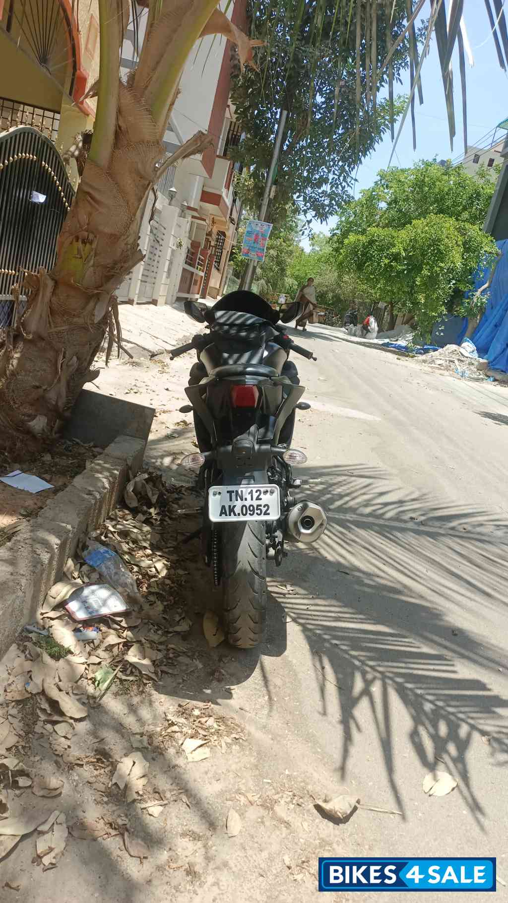 Black Yamaha YZF R15 V3 BS6