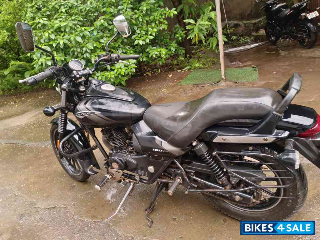 Bajaj Avenger Street 160