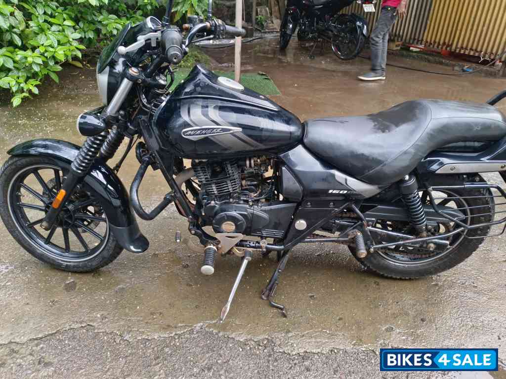 Bajaj Avenger Street 160