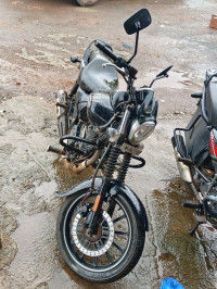 Bajaj Avenger Street 160