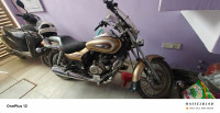 Beige Bajaj Avenger Cruise 220