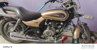 Beige Bajaj Avenger Cruise 220