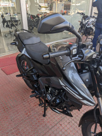 Bajaj Pulsar NS125 2022