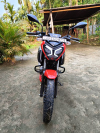 TVS Raider Split Seat