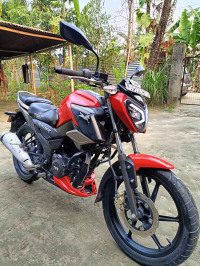 TVS Raider Split Seat