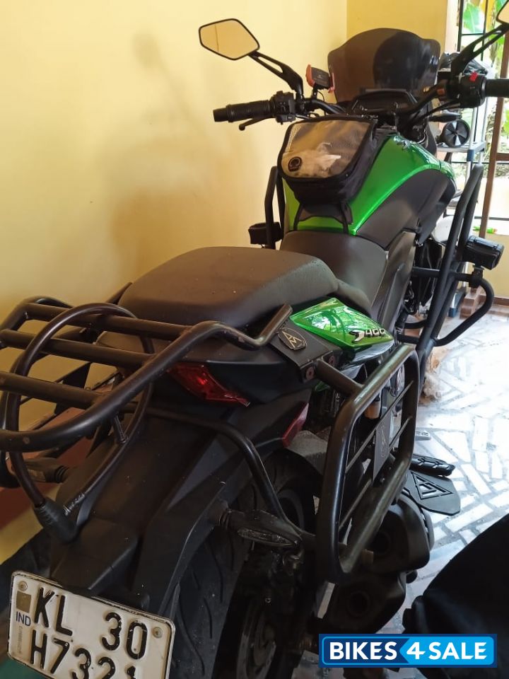 Green Bajaj Dominar 400 ABS BS6
